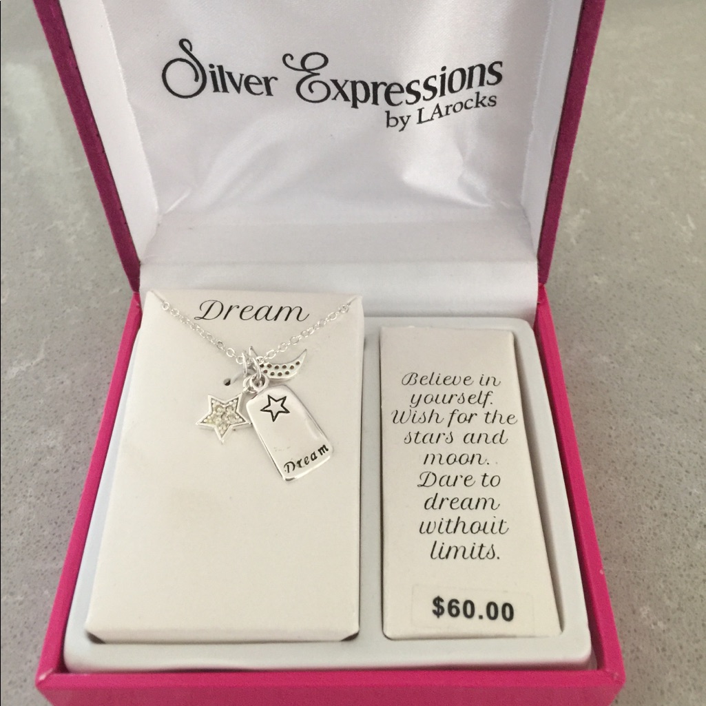 New Expressions Dream Necklace